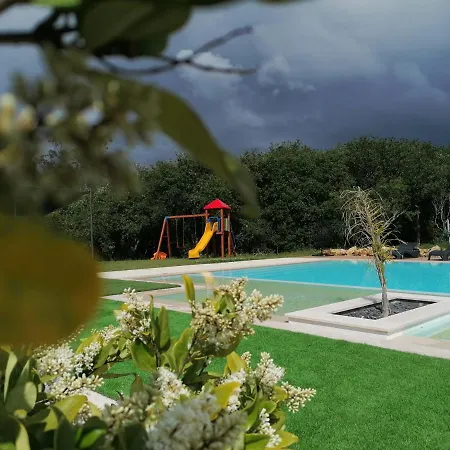 Feriehus Perola D'obidos T3 *